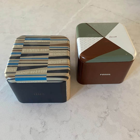 FOSSIL & GENERIC TIN BOXES | NAUTICA BOX - Picture 2 of 7
